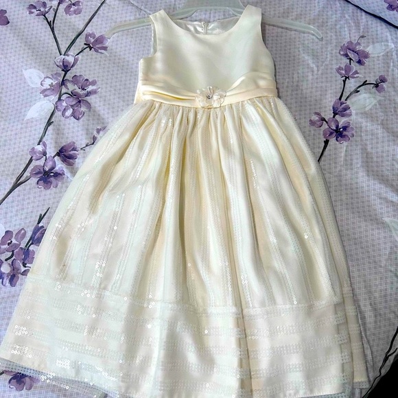American Princess Other - Your Princess Needs This Dress! Girls Ivory Special Event Dress